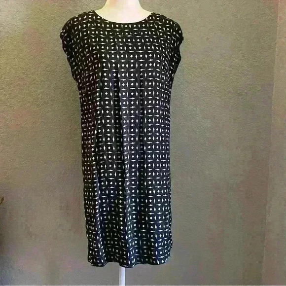 J. Jill Linen Geometric Print Shift Dress Capsleeve XS - Picture 1 of 10